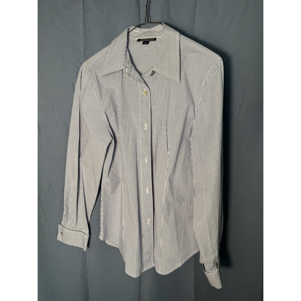 Harold's blue‎ and white striped button down shirt. classic long sleeve shirt 6